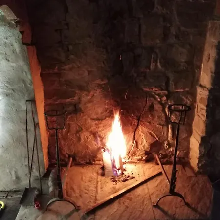 Chalet Tower House Xv Century *